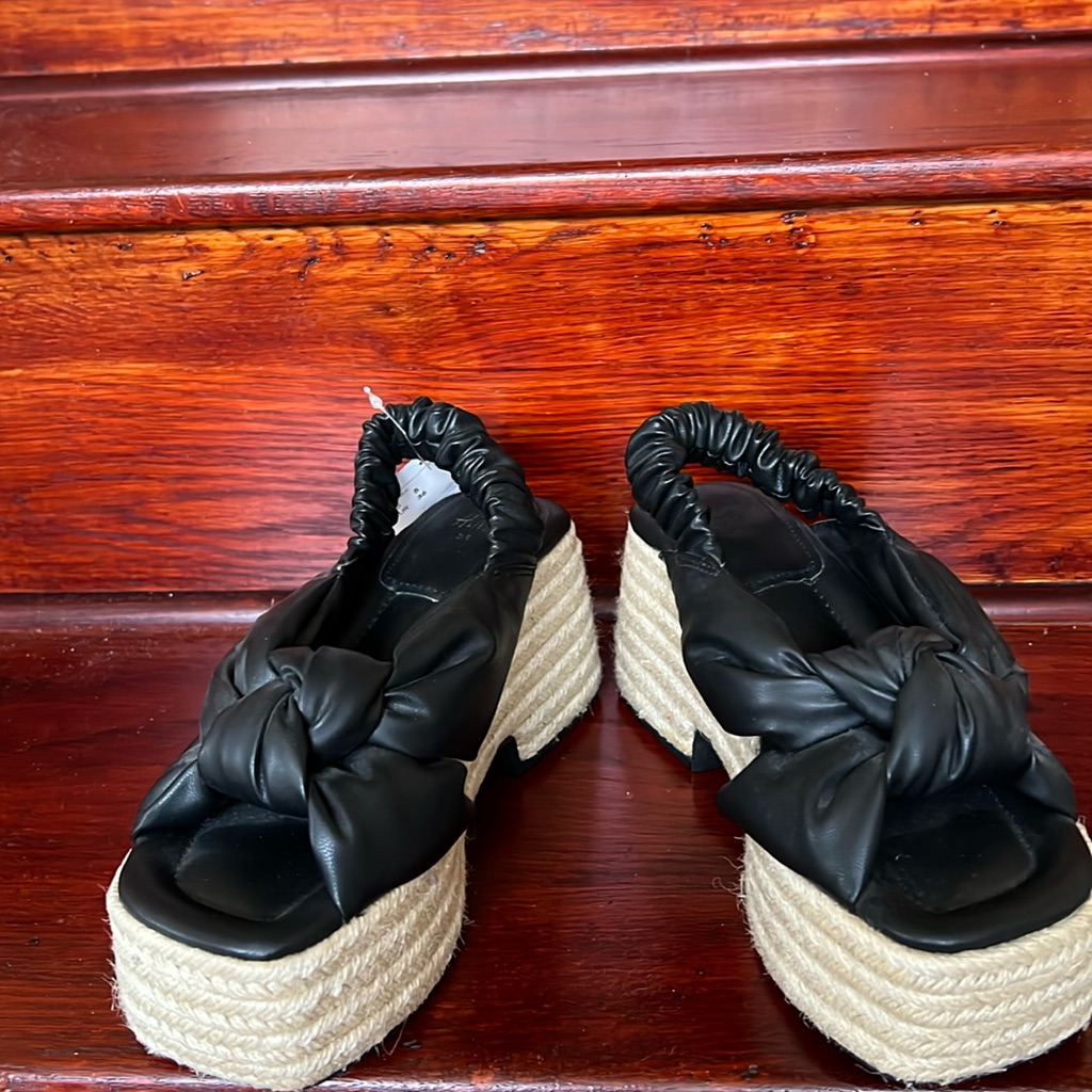 HM Brand Size 36  Upoer Leather